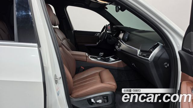BMW X5 (G05) xDrive 45e M Sport 2021 — фото 11