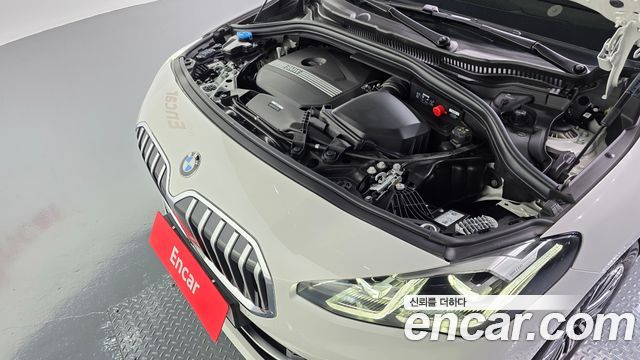 BMW 2 Series Active Tourer (U06) 220i Luxury 2025 — фото 6