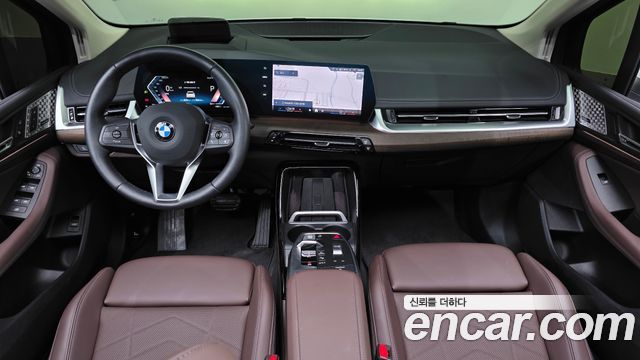 BMW 2 Series Active Tourer (U06) 220i Luxury 2025 — фото 7