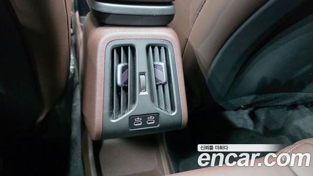 BMW 2 Series Active Tourer (U06) 220i Luxury 2025 — фото 23