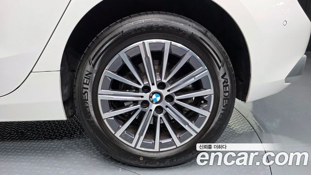 BMW 2 Series Active Tourer (U06) 220i Luxury 2025 — фото 27