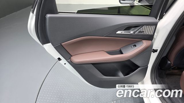BMW 2 Series Active Tourer (U06) 220i Luxury 2025 — фото 31