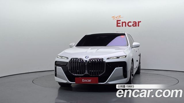 BMW 7 Series (G70) 740i xDrive M Sport 2024 — фото 3