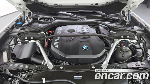 BMW 7 Series (G70) 740i xDrive M Sport 2024 — фото 6