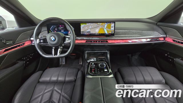 BMW 7 Series (G70) 740i xDrive M Sport 2024 — фото 7