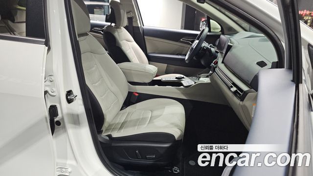 Kia Sportage Hybrid (V) HEV 1.6 2WD Signature 2025 — фото 16