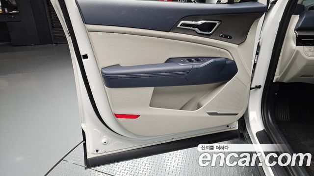 Kia Sportage Hybrid (V) HEV 1.6 2WD Signature 2025 — фото 30