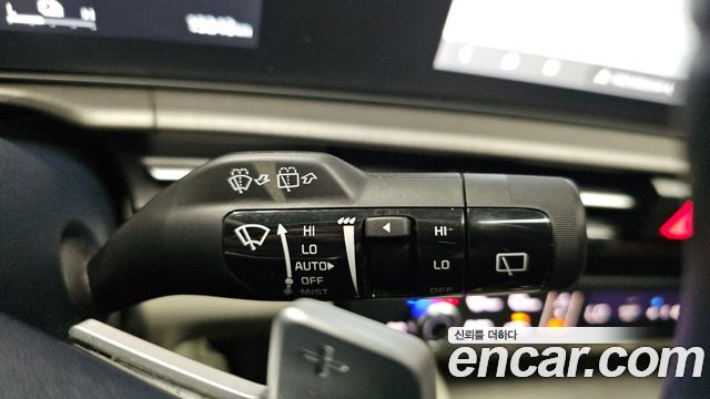 Kia Sportage Hybrid (V) HEV 1.6 2WD Signature 2025 — фото 36