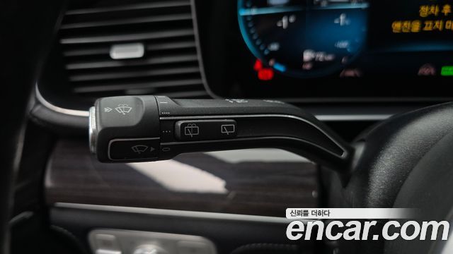 Mercedes-Benz GLE-Class (W167) GLE350e 4MATIC 2021 — фото 29