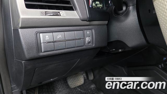 KG Mobility (SsangYong) Rexton Sports Khan Diesel 2.2 4WD Professional X (5-Link) 2019 — фото 12
