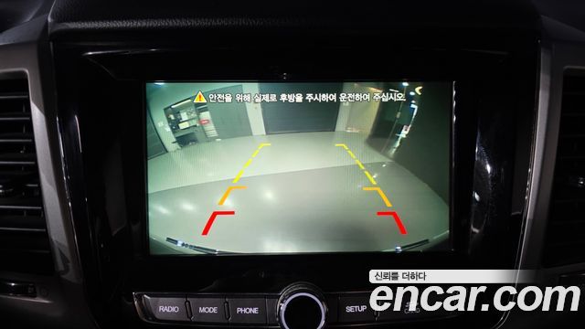 KG Mobility (SsangYong) Rexton Sports Khan Diesel 2.2 4WD Professional X (5-Link) 2019 — фото 15