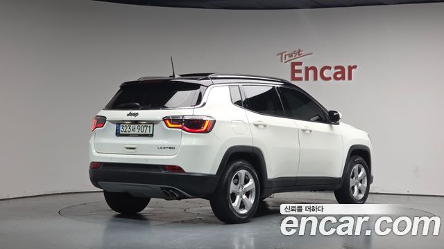 Jeep Compass (II) 2.4 limited 2WD 2021 — фото 2