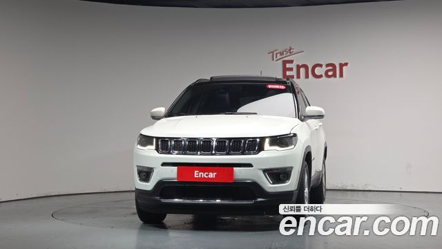 Jeep Compass (II) 2.4 limited 2WD 2021 — фото 3