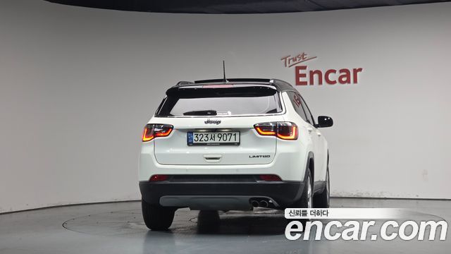 Jeep Compass (II) 2.4 limited 2WD 2021 — фото 4
