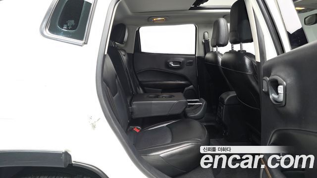 Jeep Compass (II) 2.4 limited 2WD 2021 — фото 11