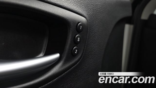 Jeep Compass (II) 2.4 limited 2WD 2021 — фото 17