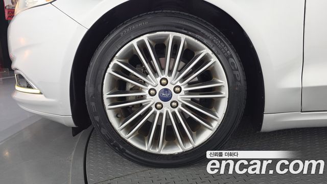 Ford Fusion 2.0 Ecobost 2nd 2014 — фото 5