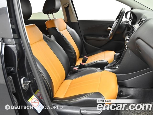 Volkswagen Polo 1.6 TDI R-Line 5th 2014 — фото 10
