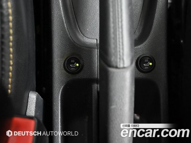 Volkswagen Polo 1.6 TDI R-Line 5th 2014 — фото 21