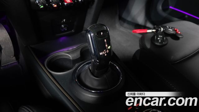 MINI Cooper Countryman Classic 2nd 2024 — фото 9