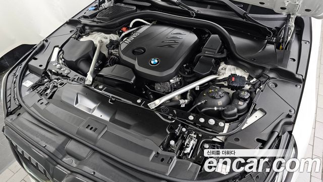 BMW 5 Series (G60) 523d xDrive M Sport 2025 — фото 6