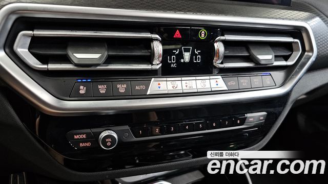 BMW X4 (G02) xDrive20i M Sport 2025 — фото 17
