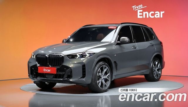 BMW X5 (G05) xDrive 40i M Sport Pro 2026 — фото 1