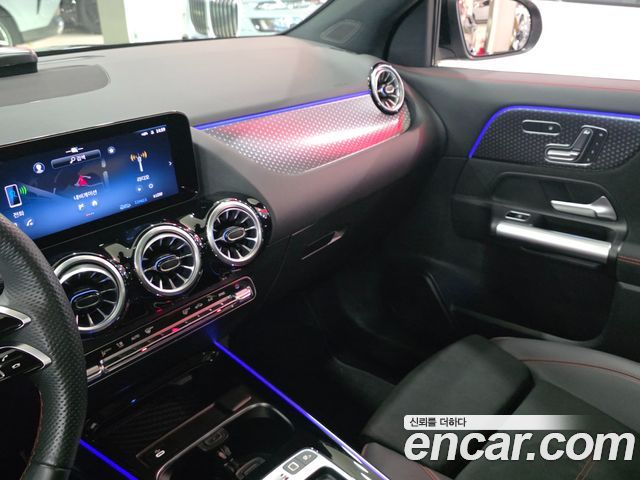 Mercedes-Benz GLA-Class (H247) GLA250 4MATIC 2025 — фото 17