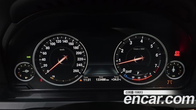 BMW 7 Series (F01) 750Li xDrive 2013 — фото 8