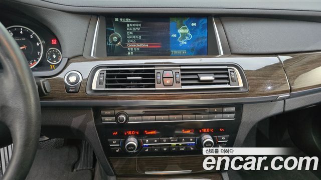 BMW 7 Series (F01) 750Li xDrive 2013 — фото 14