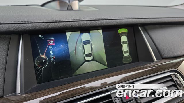BMW 7 Series (F01) 750Li xDrive 2013 — фото 15