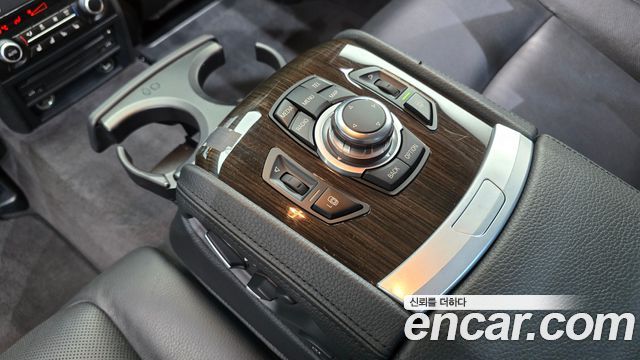 BMW 7 Series (F01) 750Li xDrive 2013 — фото 20