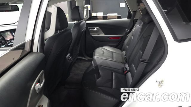 Kia Niro Plus Earth 2023 — фото 11