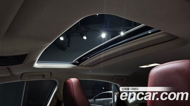 Lexus NX300h Executive 2016 — фото 19