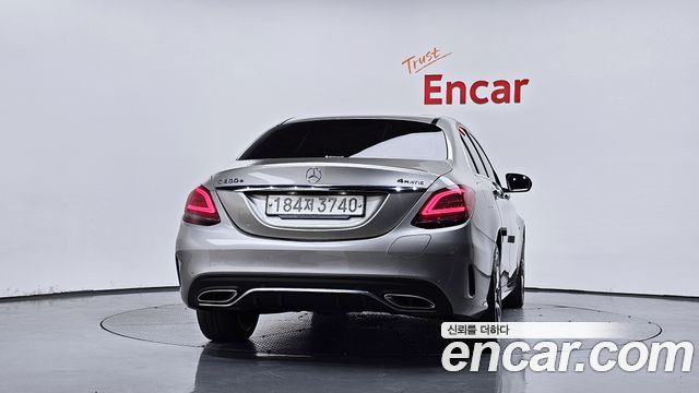 Mercedes-Benz C-Class (W205) C300e 4MATIC AMG Line 2020 — фото 4