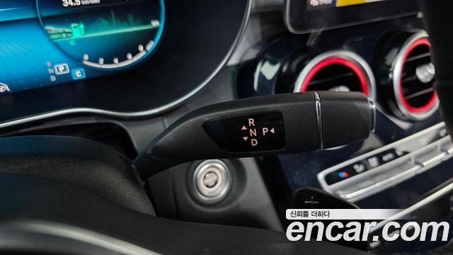 Mercedes-Benz C-Class (W205) C300e 4MATIC AMG Line 2020 — фото 9