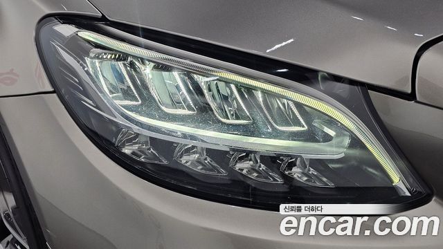 Mercedes-Benz C-Class (W205) C300e 4MATIC AMG Line 2020 — фото 22