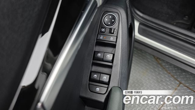 Kia Seltos Gasoline 2.0 2WD Gravity 2023 — фото 11