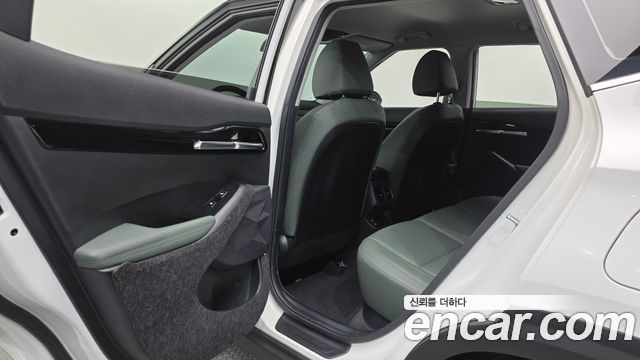 Kia Seltos Gasoline 2.0 2WD Gravity 2023 — фото 16