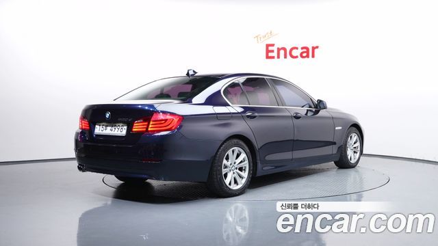 BMW 5 Series (F10) 520d 2011 — фото 2