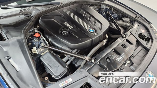 BMW 5 Series (F10) 520d 2011 — фото 6
