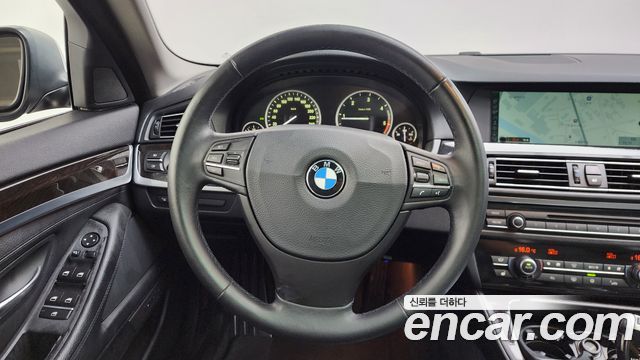 BMW 5 Series (F10) 520d 2011 — фото 13