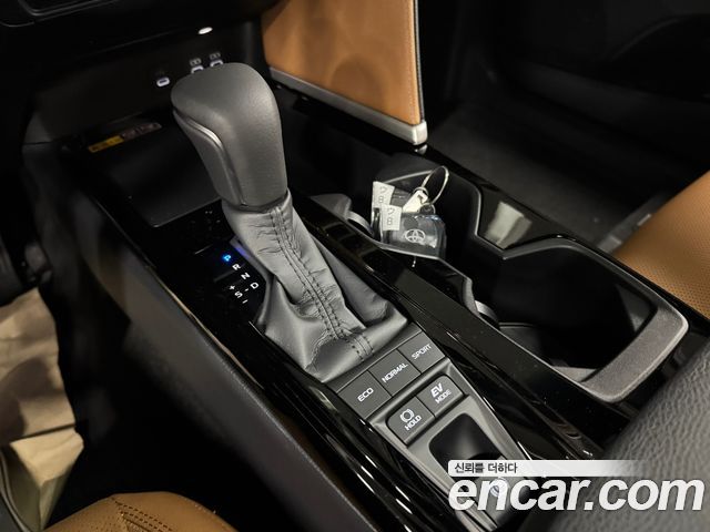 Toyota Camry (XV80) 2.5 XLE Premium Hybrid 2026 — фото 5