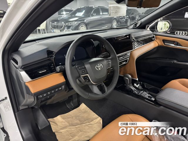 Toyota Camry (XV80) 2.5 XLE Premium Hybrid 2026 — фото 18
