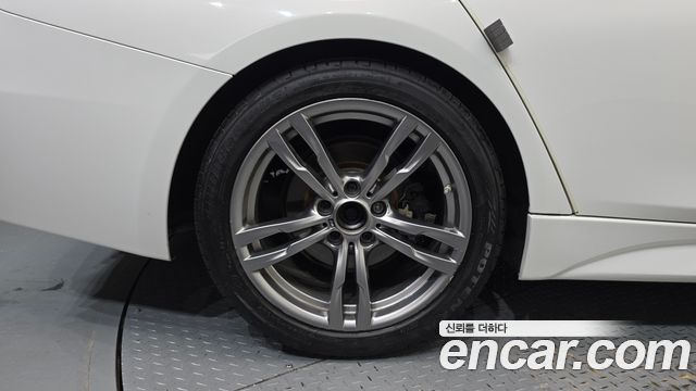 BMW 3 Series (F30) 320d M Performence Edition 2015 — фото 5