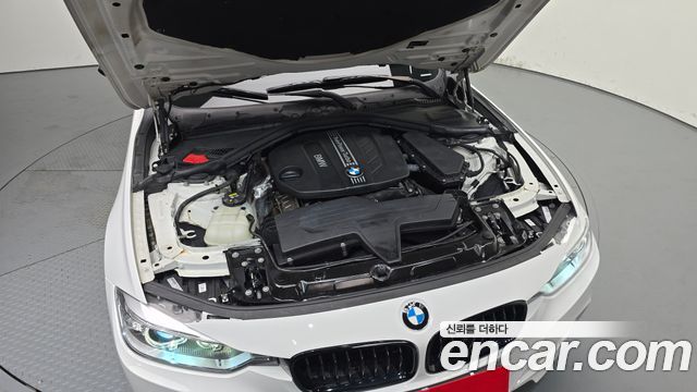BMW 3 Series (F30) 320d M Performence Edition 2015 — фото 6
