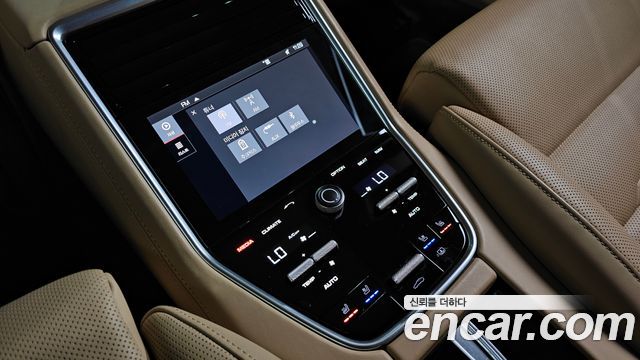 Porsche Panamera (971) 3.0 AWD 2019 — фото 18
