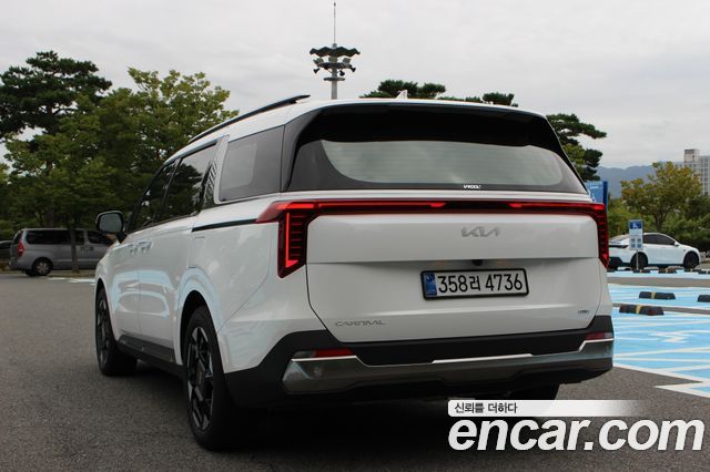 Kia Carnival (IV) HEV 7seater Nobless 2025 — фото 4