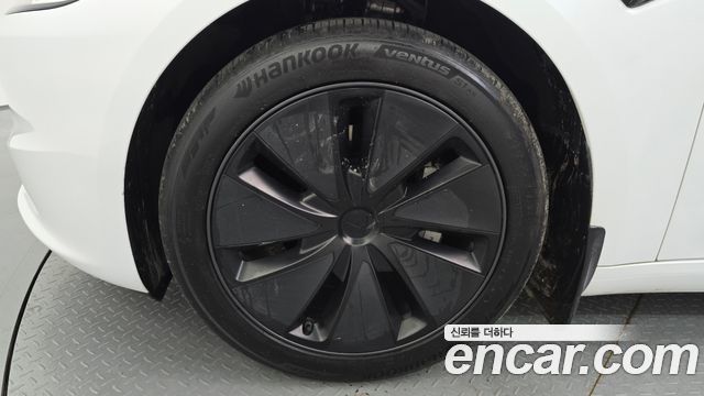 Tesla Model 3 Long Range AWD 2024 — фото 5