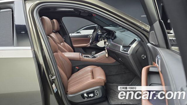 BMW X6 (G06) xDrive40i M Sport 2021 — фото 11